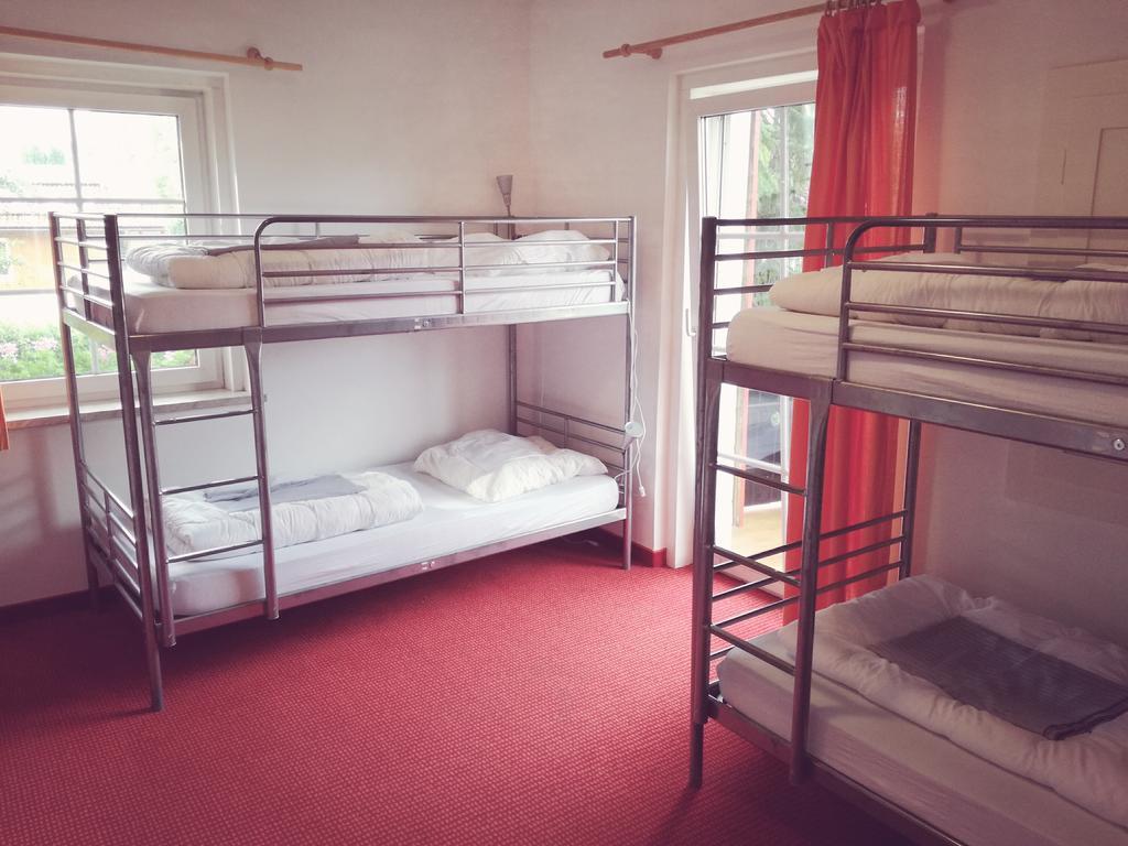 Hostel Der Athleten Γκάρμις-Παρτενκίρχεν Εξωτερικό φωτογραφία